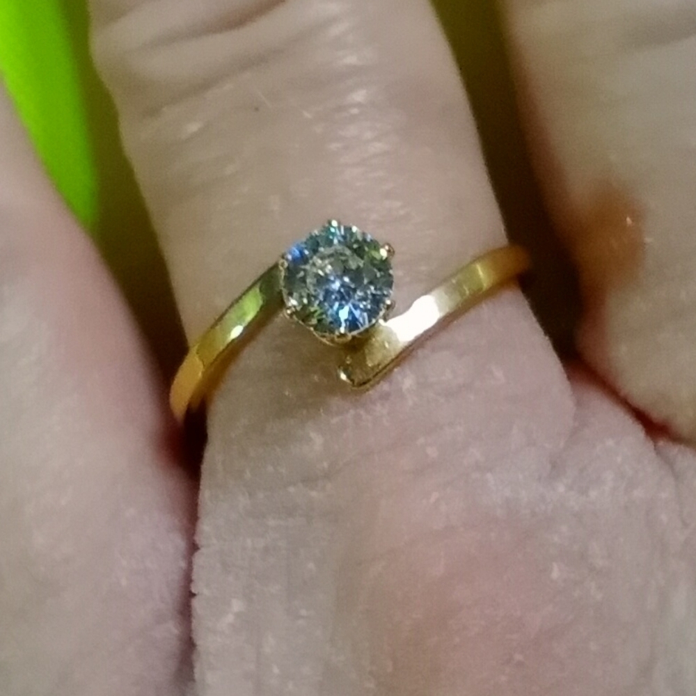 Goldtone cz cubic zirconia engagement ring size 11.5